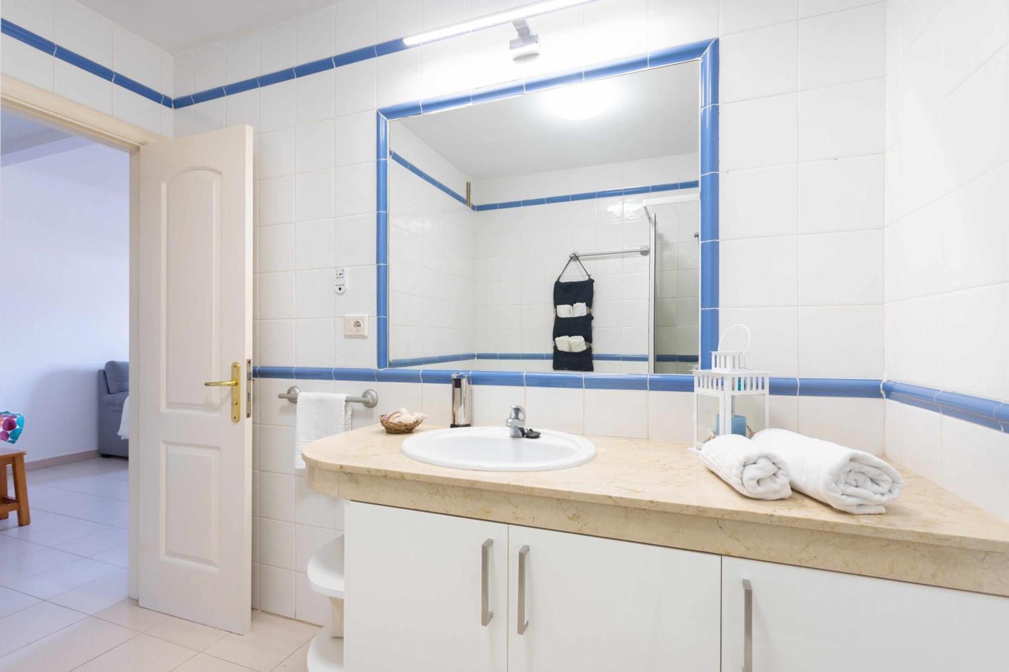 Agradable Piso Con Piscina & Playa Terraza Y Wifi Appartement Costa Del Silencio Buitenkant foto
